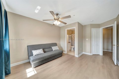 Copropriété à louer à Miramar, Floride: 2 chambres, 111.95 m2 № 1946869 - photo 27