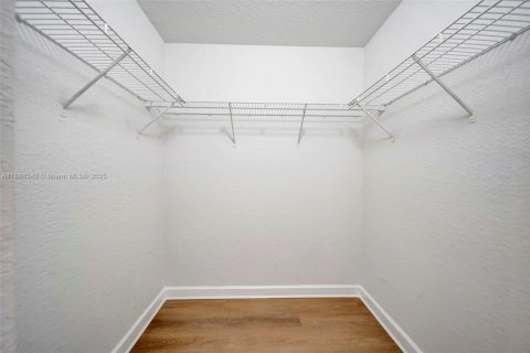 Copropriété à louer à Miramar, Floride: 2 chambres, 111.95 m2 № 1946869 - photo 25