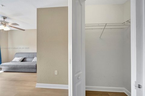 Copropriété à louer à Miramar, Floride: 2 chambres, 111.95 m2 № 1946869 - photo 30
