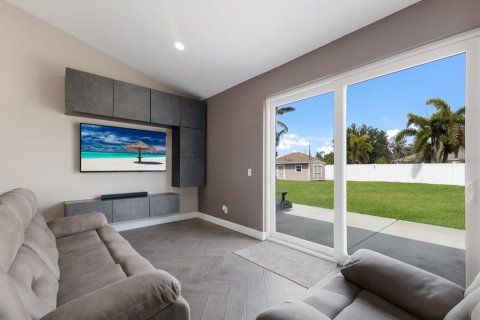 Casa en venta en Palmetto, Florida, 3 dormitorios, 146.41 m2 № 1683087 - foto 5