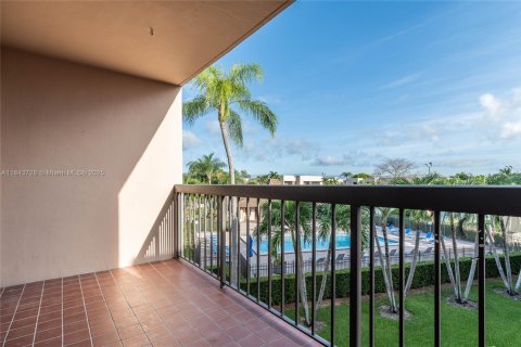Copropriété à vendre à Miami, Floride: 2 chambres, 86.49 m2 № 1841319 - photo 18