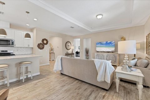 House in Bradenton, Florida 4 bedrooms, 185.71 sq.m. № 1776700 - photo 6