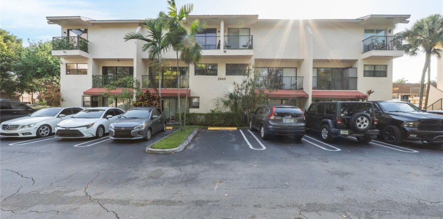 Condo à Coral Springs, Floride, 2 chambres  № 1057949