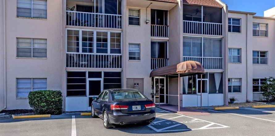 Condo in Venice, Florida, 1 bedroom № 2108277