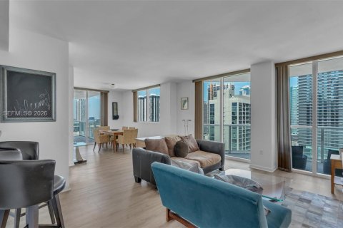 Купить кондоминиум в Майами, Флорида 2 спальни, 111.76м2, № 2042366 - фото 2