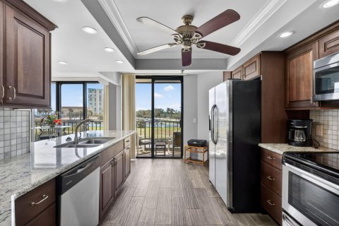Condominio en alquiler en Jensen Beach, Florida, 2 dormitorios, 155.98 m2 № 2175794 - foto 12