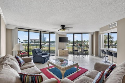 Condominio en alquiler en Jensen Beach, Florida, 2 dormitorios, 155.98 m2 № 2175794 - foto 6
