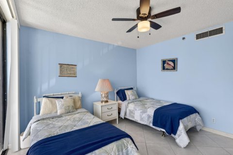 Condominio en alquiler en Jensen Beach, Florida, 2 dormitorios, 155.98 m2 № 2175794 - foto 26