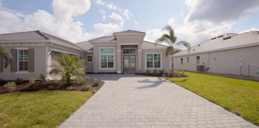 Casa en Bradenton, Florida 3 dormitorios, 260.03 m2 № 2098322