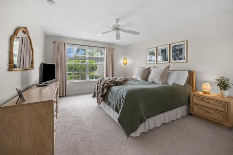 Townhouse in Wellington, Florida 2 bedrooms, 141.77 sq.m. № 2399646 - photo 10