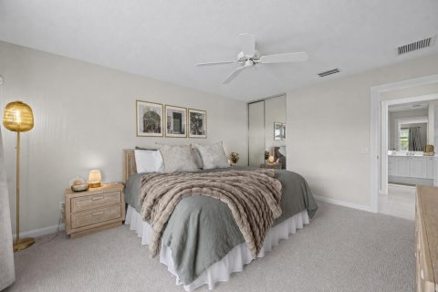 Townhouse in Wellington, Florida 2 bedrooms, 141.77 sq.m. № 2399646 - photo 9