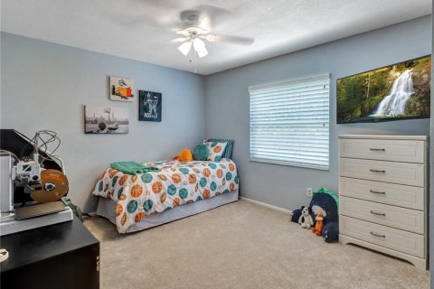 House in Tampa, Florida 3 bedrooms, 189.43 sq.m. № 2152367 - photo 14