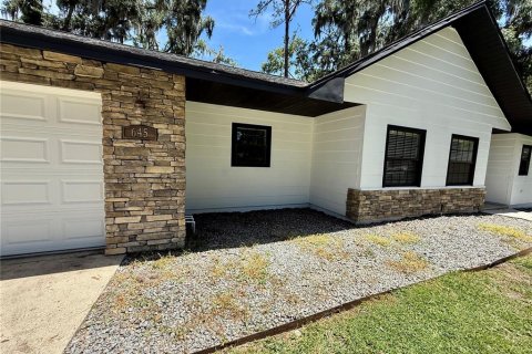 House in Ocala, Florida 3 bedrooms, 148.27 sq.m. № 2100098 - photo 7