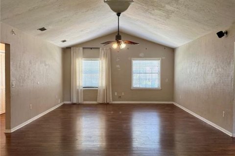 House in Ocala, Florida 3 bedrooms, 148.27 sq.m. № 2100098 - photo 24