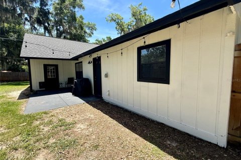 House in Ocala, Florida 3 bedrooms, 148.27 sq.m. № 2100098 - photo 12