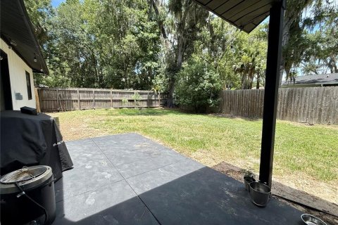 House in Ocala, Florida 3 bedrooms, 148.27 sq.m. № 2100098 - photo 9