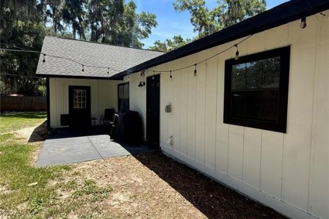 House in Ocala, Florida 3 bedrooms, 148.27 sq.m. № 2100098 - photo 11