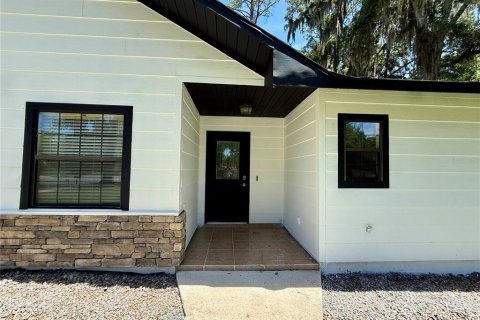 House in Ocala, Florida 3 bedrooms, 148.27 sq.m. № 2100098 - photo 4