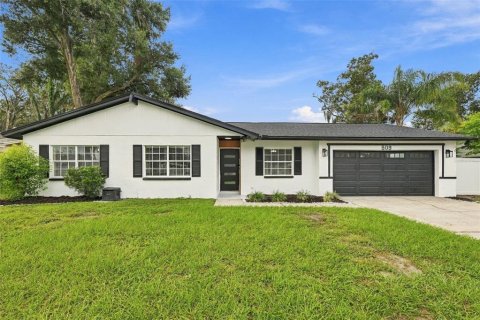 Casa en Brandon, Florida 3 dormitorios, 152.17 m2 № 2371707