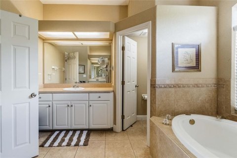 Villa ou maison à vendre à Lakeland, Floride: 4 chambres, 253.53 m2 № 2419168 - photo 24