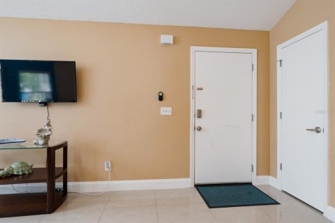 Condo in Kissimmee, Florida, 3 bedrooms  № 1251700 - photo 3