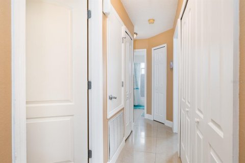 Condo in Kissimmee, Florida, 3 bedrooms  № 1251700 - photo 12