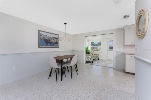 Villa ou maison à vendre à Englewood, Floride: 3 chambres, 153.66 m2 № 1719689 - photo 20
