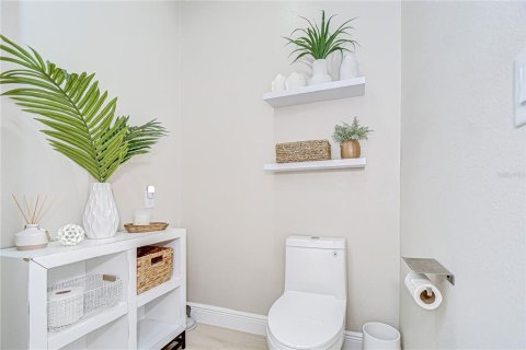 Casa en venta en Odessa, Florida, 4 dormitorios, 298.68 m2 № 1919360 - foto 29
