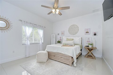 Casa en venta en Odessa, Florida, 4 dormitorios, 298.68 m2 № 1919360 - foto 25