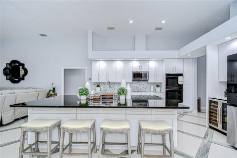 Casa en venta en Odessa, Florida, 4 dormitorios, 298.68 m2 № 1919360 - foto 14