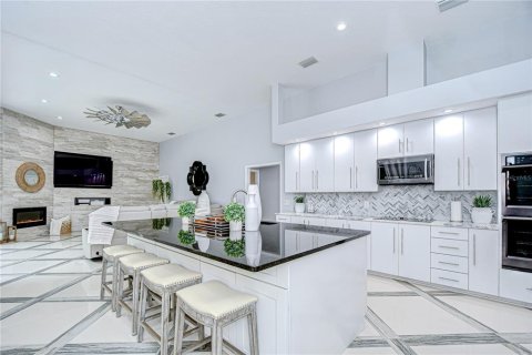 Casa en venta en Odessa, Florida, 4 dormitorios, 298.68 m2 № 1919360 - foto 11