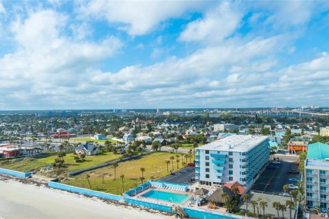 Condominio en venta en Daytona Beach, Florida, 1 dormitorio, 31.87 m2 № 2108857 - foto 5