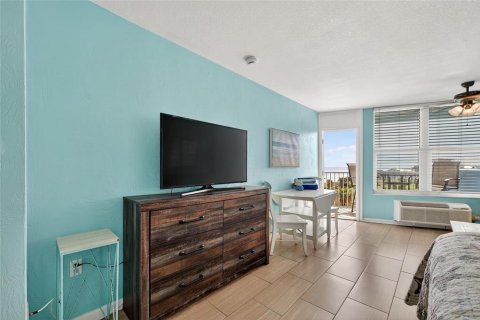 Condominio en venta en Daytona Beach, Florida, 1 dormitorio, 31.87 m2 № 2108857 - foto 23