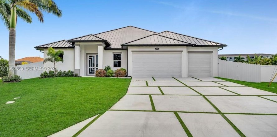Casa en Cape Coral, Florida 4 dormitorios № 2080753