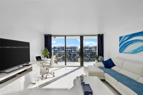 Condominio en venta en Fort Lauderdale, Florida, 2 dormitorios, 102.19 m2 № 2012349 - foto 10