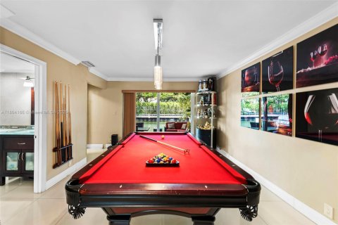 Townhouse in North Miami Beach, Florida 3 bedrooms, 154.22 sq.m. № 1959471 - photo 15