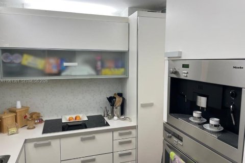 Купить кондоминиум в Майами-Бич, Флорида 1 спальня, 91.79м2, № 2022151 - фото 6