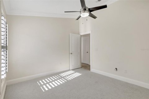 House in Valrico, Florida 4 bedrooms, 236.62 sq.m. № 2400921 - photo 19
