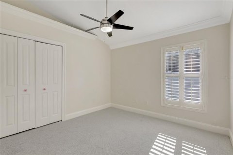 House in Valrico, Florida 4 bedrooms, 236.62 sq.m. № 2400921 - photo 18