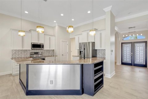 House in Valrico, Florida 4 bedrooms, 236.62 sq.m. № 2400921 - photo 25