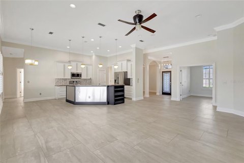 House in Valrico, Florida 4 bedrooms, 236.62 sq.m. № 2400921 - photo 29