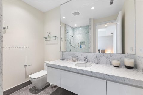 Copropriété à louer à Sunny Isles Beach, Floride: 5 chambres, 323.67 m2 № 1709500 - photo 22