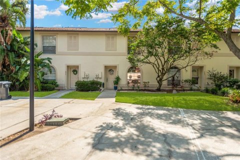 Adosado en venta en Brandon, Florida, 3 dormitorios, 129.51 m2 № 1844627 - foto 29
