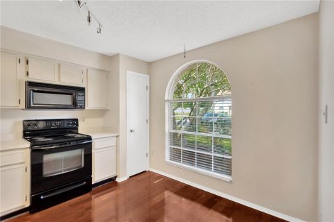 Adosado en venta en Brandon, Florida, 3 dormitorios, 129.51 m2 № 1844627 - foto 4