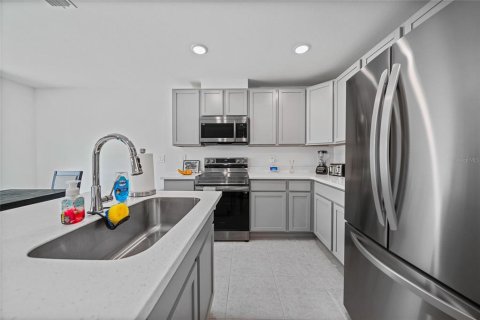 House in Port Charlotte, Florida 3 bedrooms, 132.39 sq.m. № 1841653 - photo 11