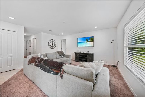 House in Port Charlotte, Florida 3 bedrooms, 132.39 sq.m. № 1841653 - photo 5