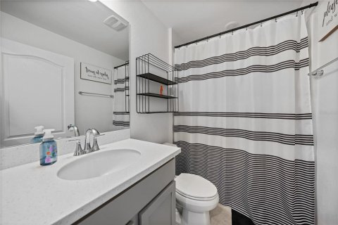 House in Port Charlotte, Florida 3 bedrooms, 132.39 sq.m. № 1841653 - photo 20