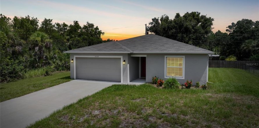 House in Port Charlotte, Florida 3 bedrooms, 132.39 sq.m. № 1841653