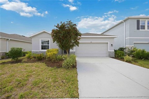 Villa ou maison à louer à Sarasota, Floride: 4 chambres, 189.99 m2 № 2117072 - photo 2