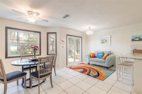 House in Ormond Beach, Florida 3 bedrooms, 186.55 sq.m. № 1720155 - photo 14